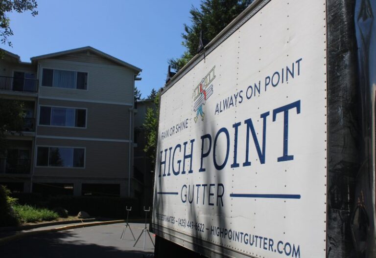 The high point gutter board in street at Woodinville, WA
