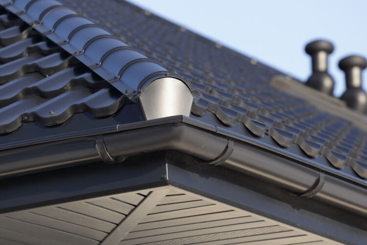 gutters on a metal roof in king or snohomish counties