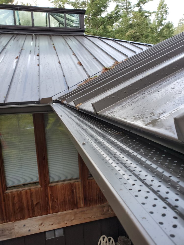 Double Pro Gutter Covers dual-layer detail